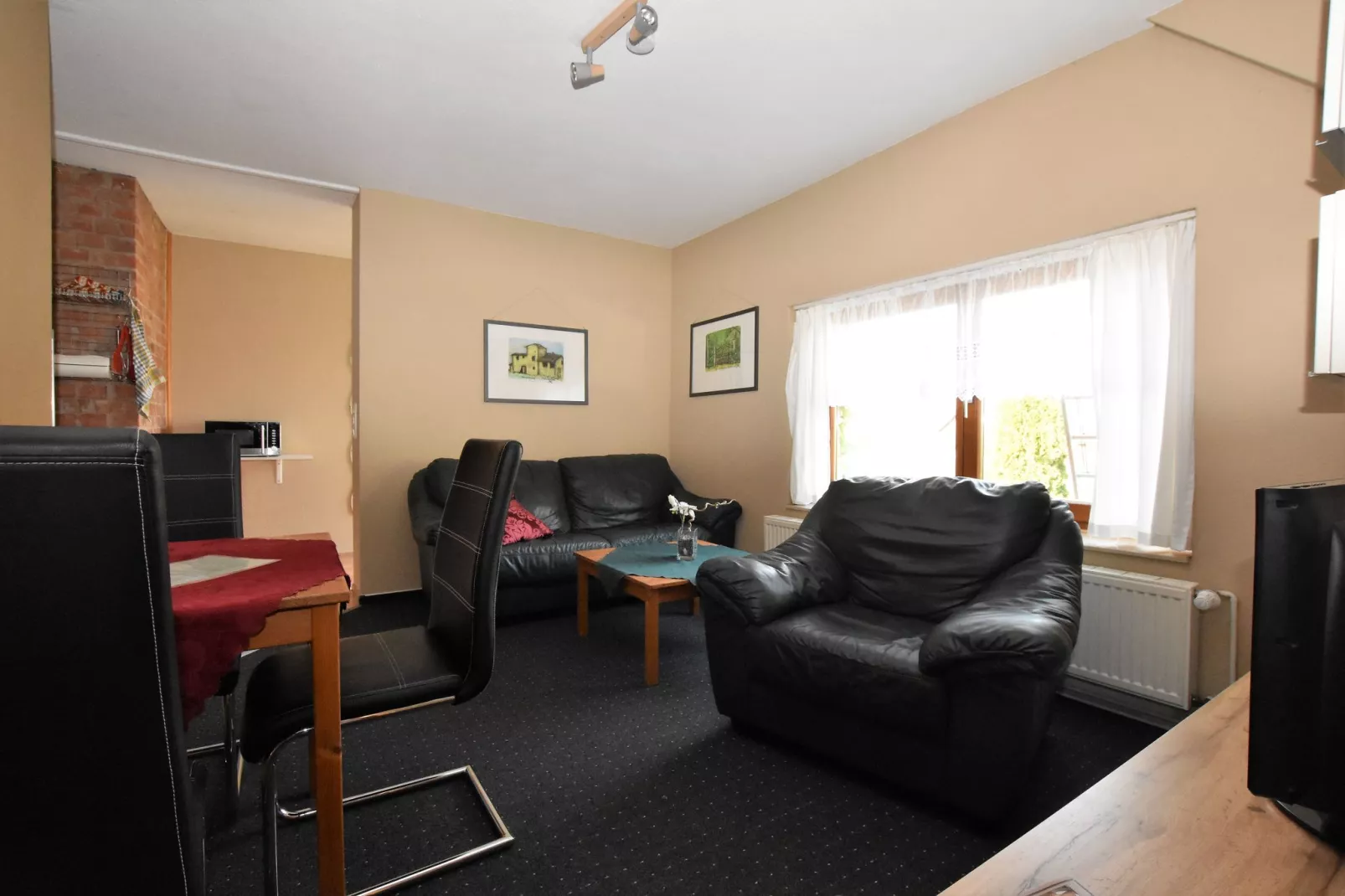 Ferienwohnung Gerda strandnah-Woonkamer