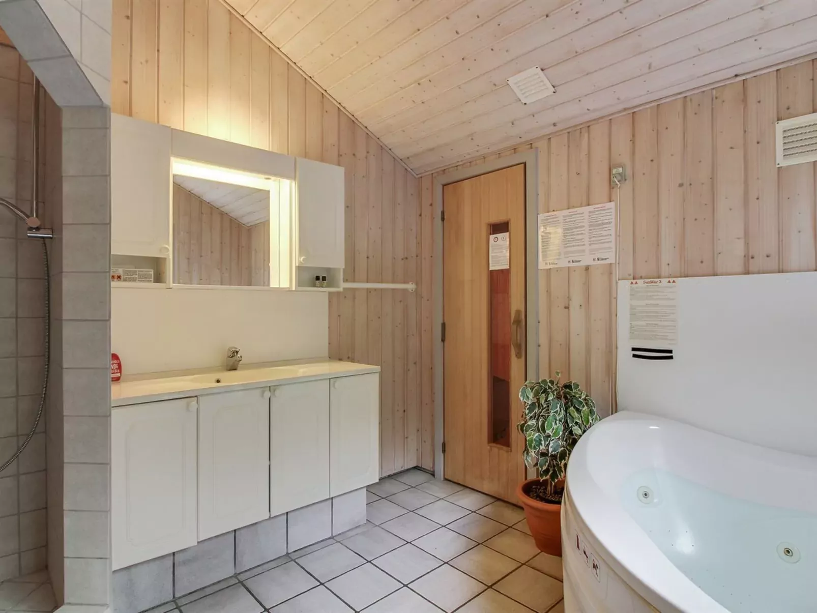 "Manko" - 1km from the sea-Buiten