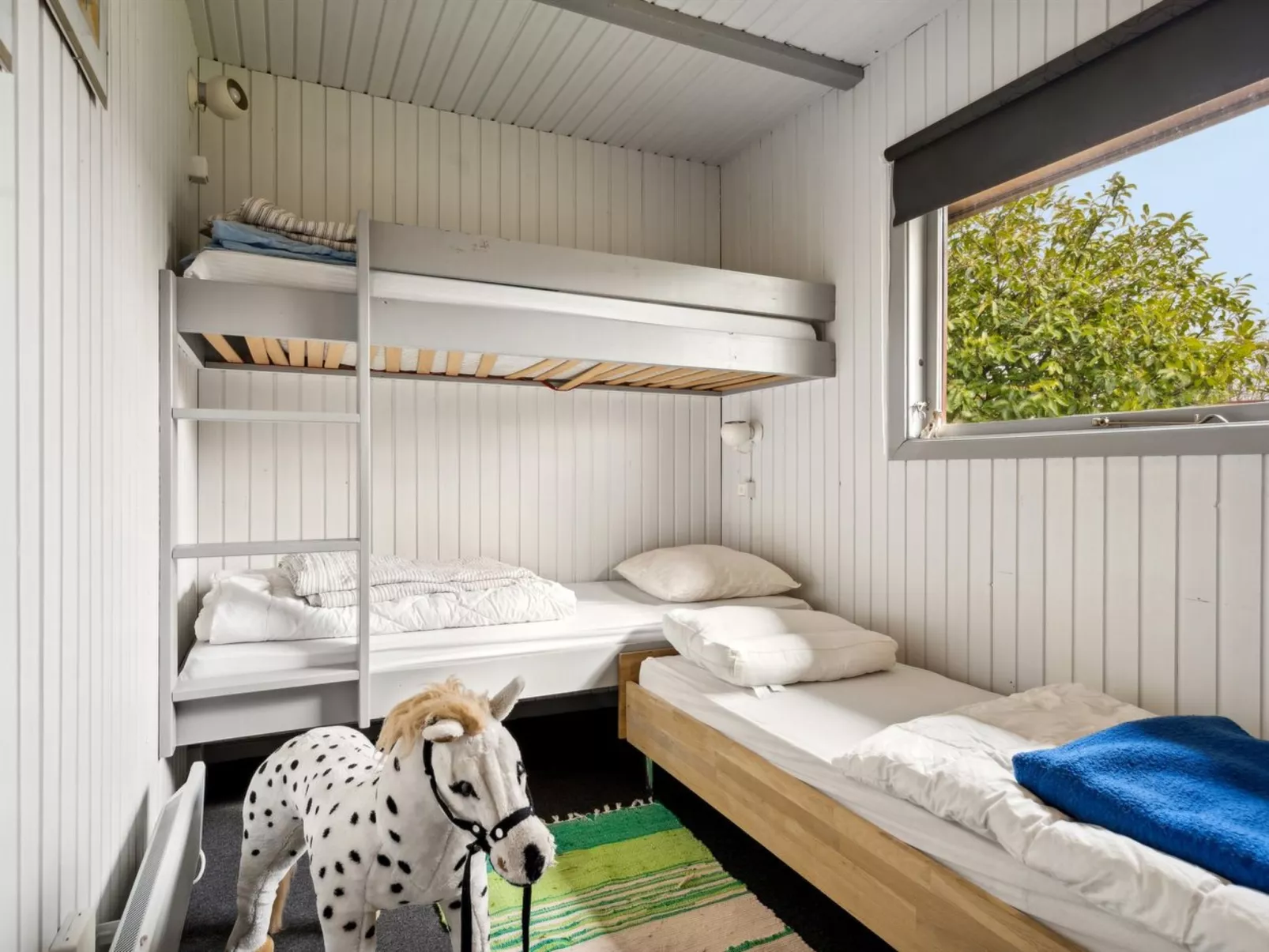 "Signe" - 5.5km from the sea-Binnen