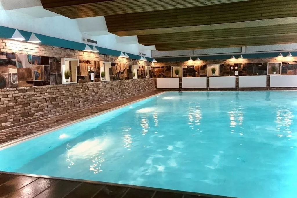 poolofhouse