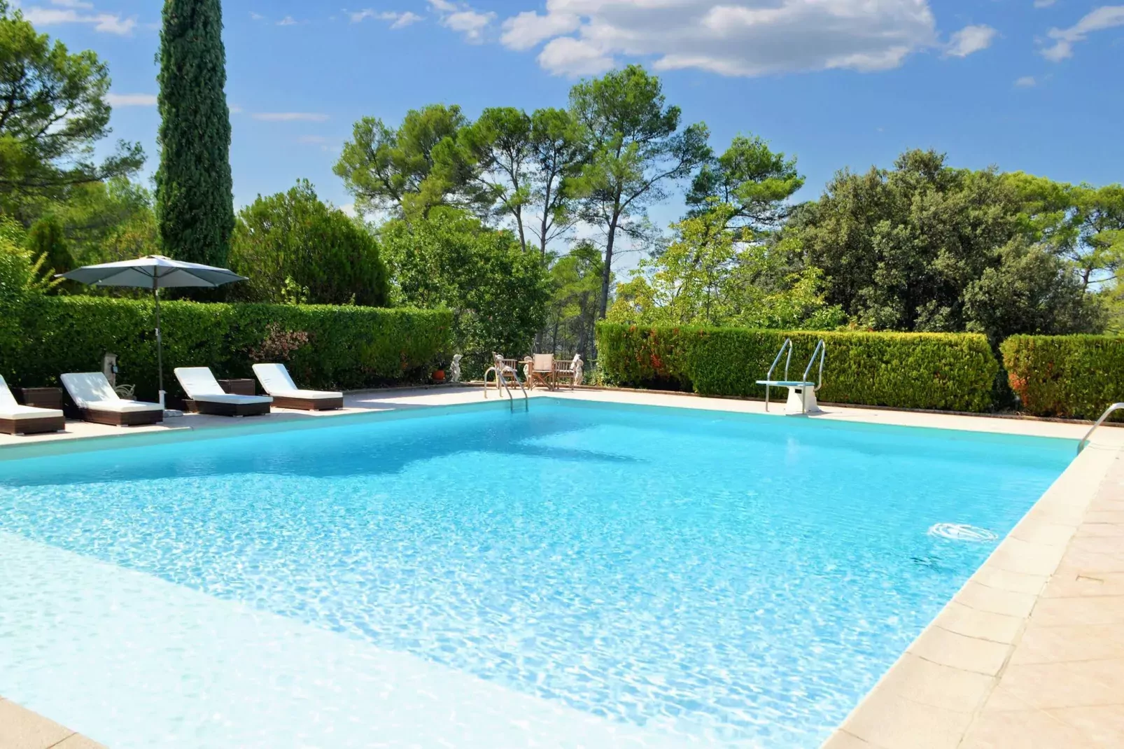 Villa au grand blue-Zwembad