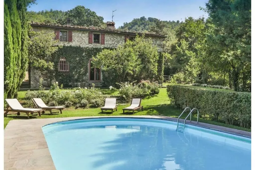 poolofhouse