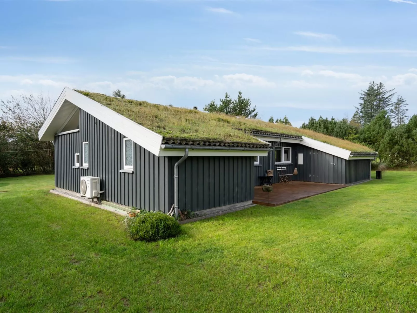 "Sigbritt" - 2.6km from the sea-Buiten