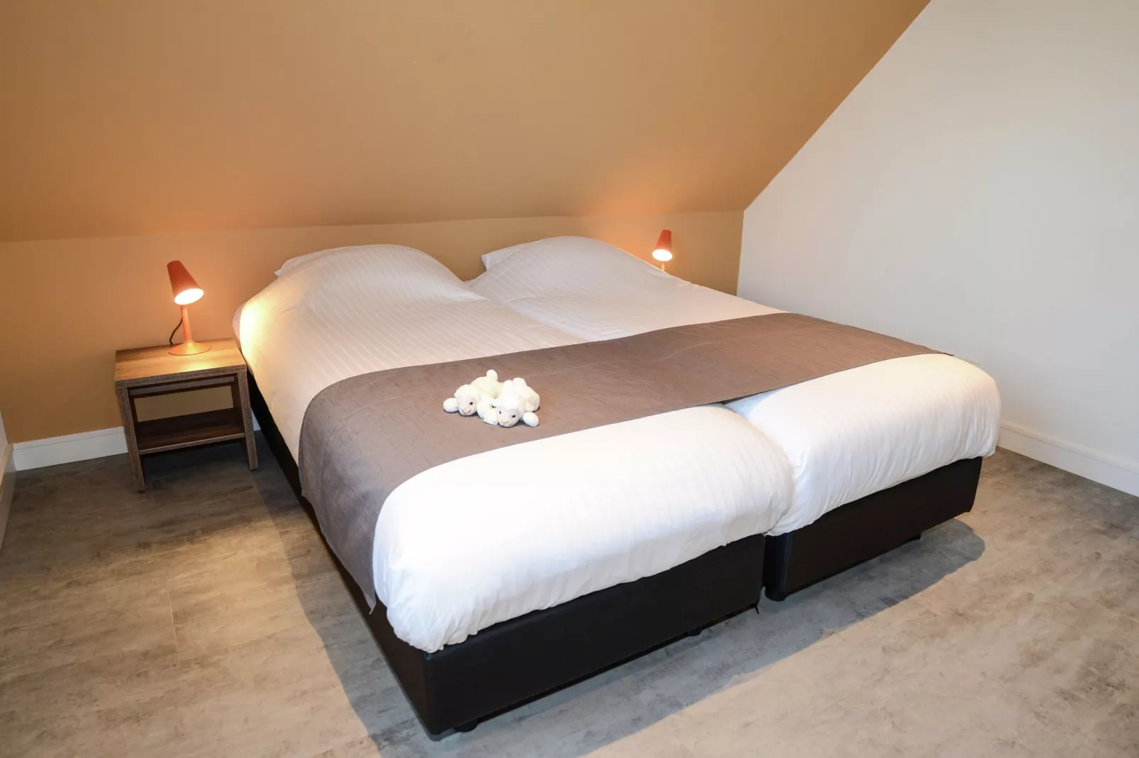Villa  Hoogeland 106L-Slaapkamer