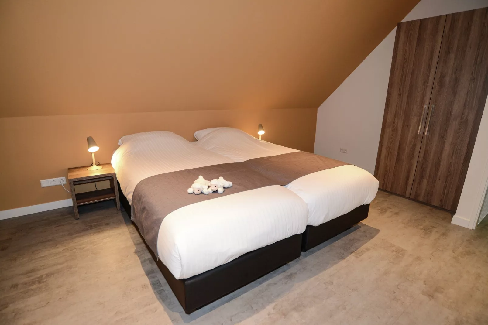 Villa  Hoogeland 106L-Slaapkamer