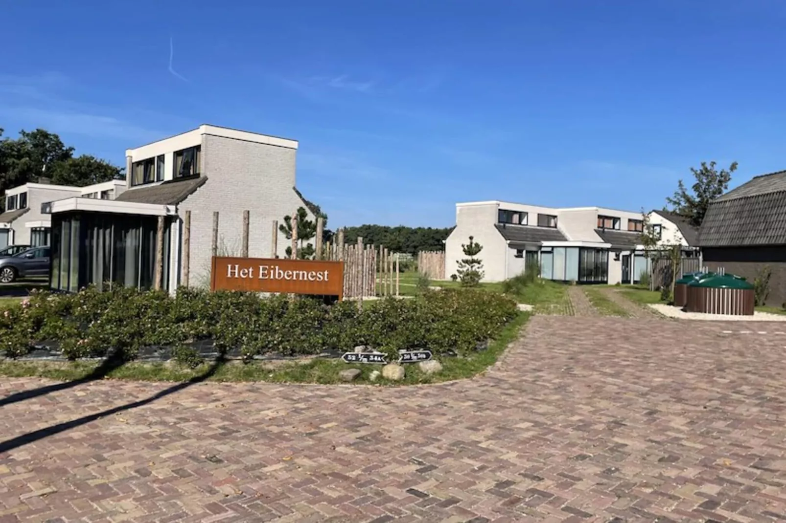 Vakantiepark 't Eibernest Texel 4-Buitenkant zomer