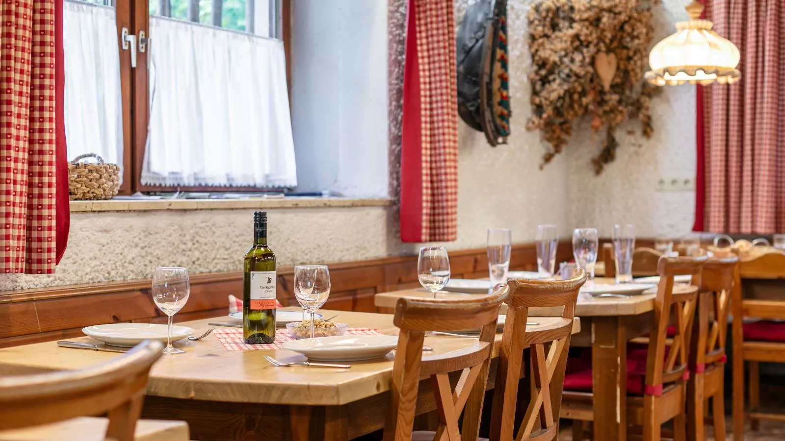 Alpin Hideaway L-Eetkamer