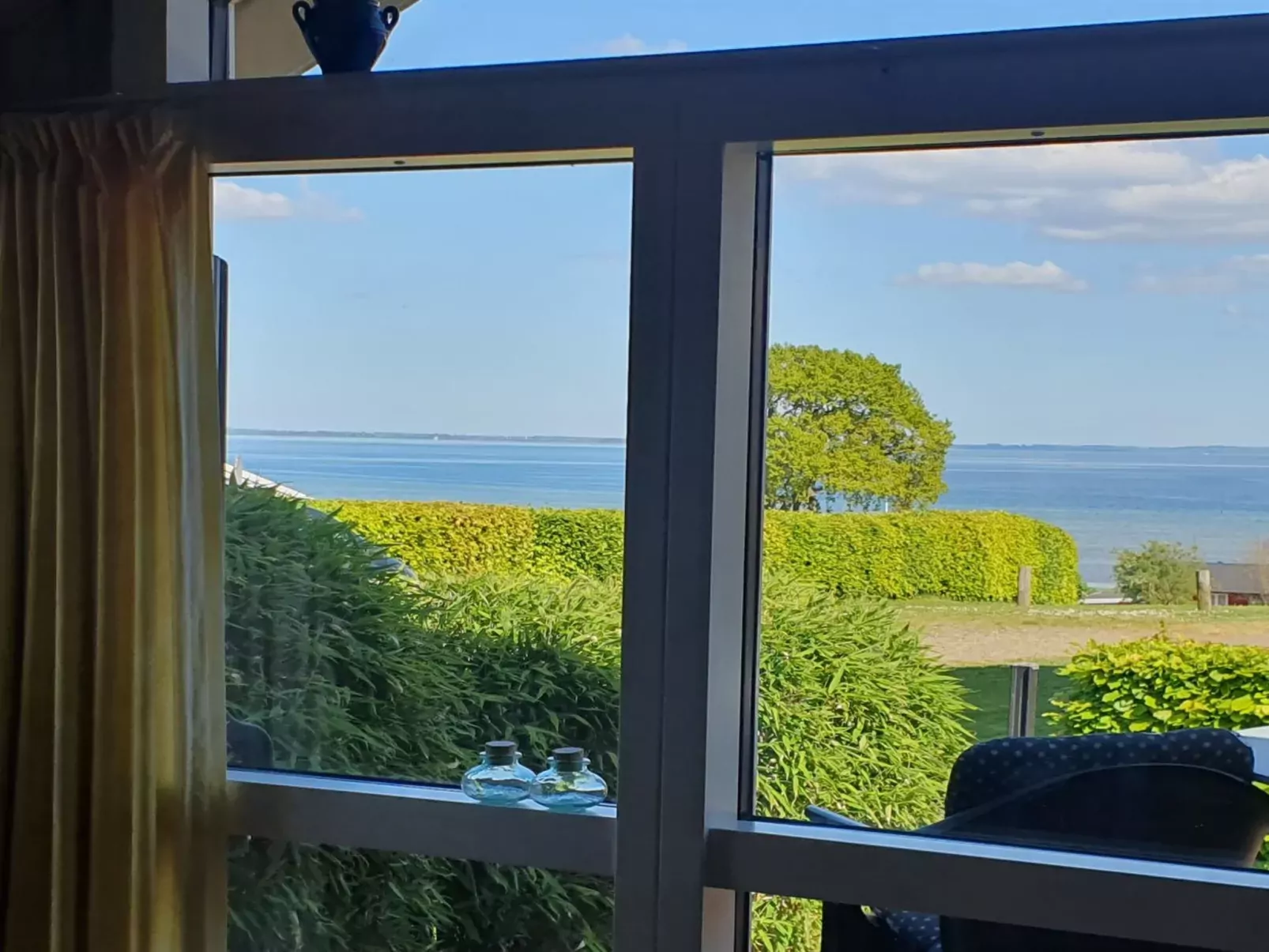 "Sporgh" - 100m from the sea