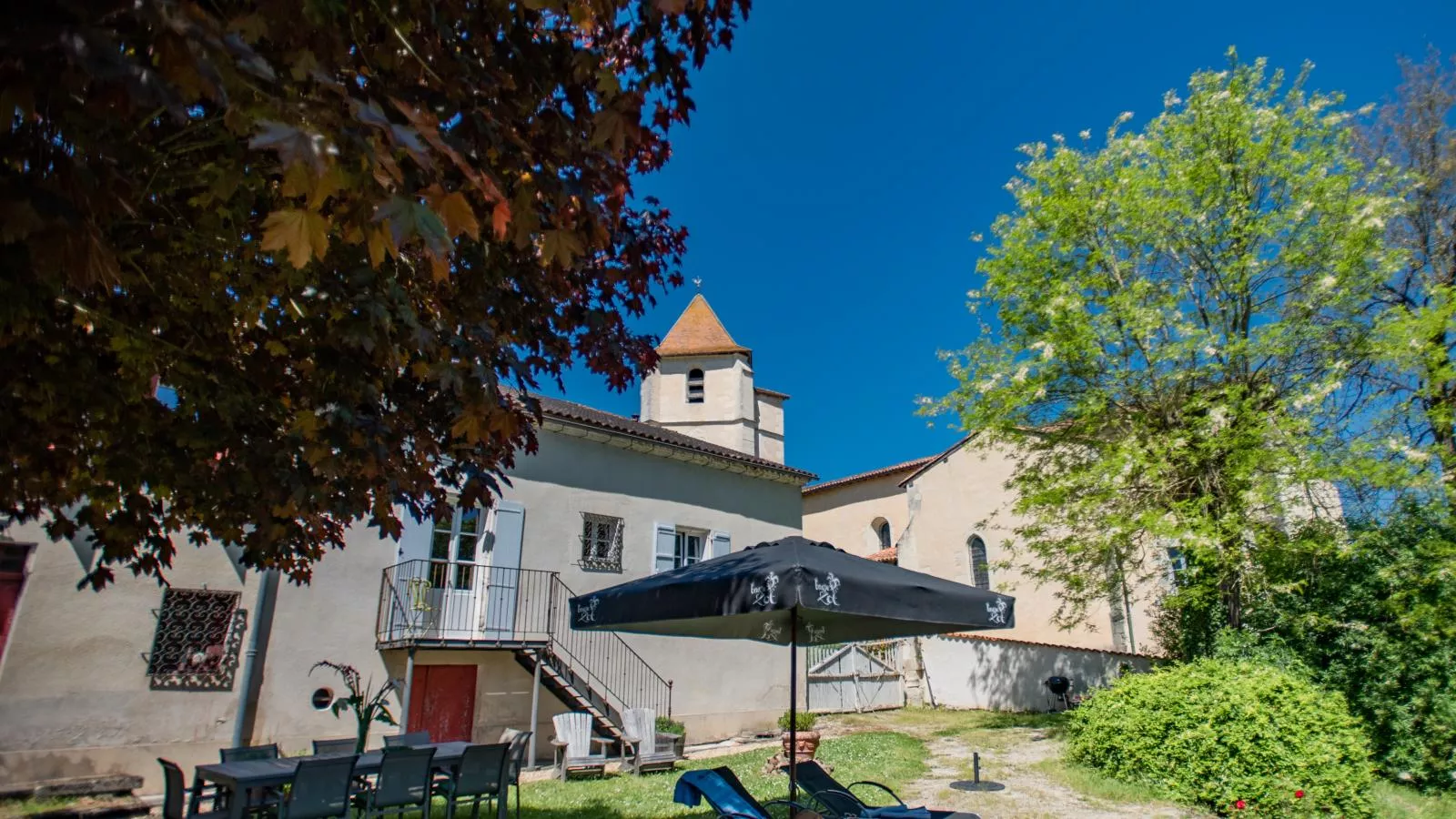 Gîte Côté Rivière-Buitenkant zomer