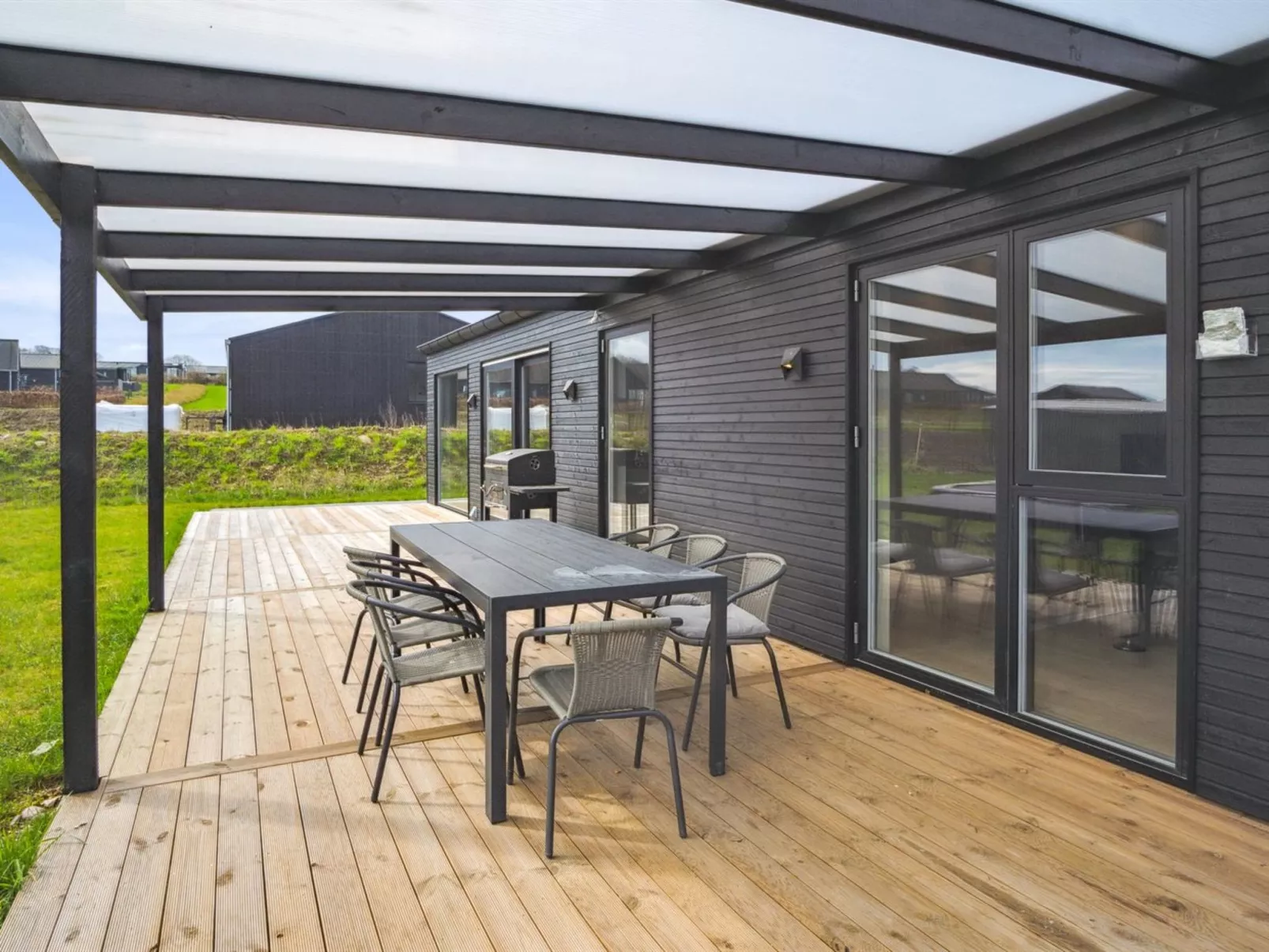 "Jul" - 300m from the sea-Buiten
