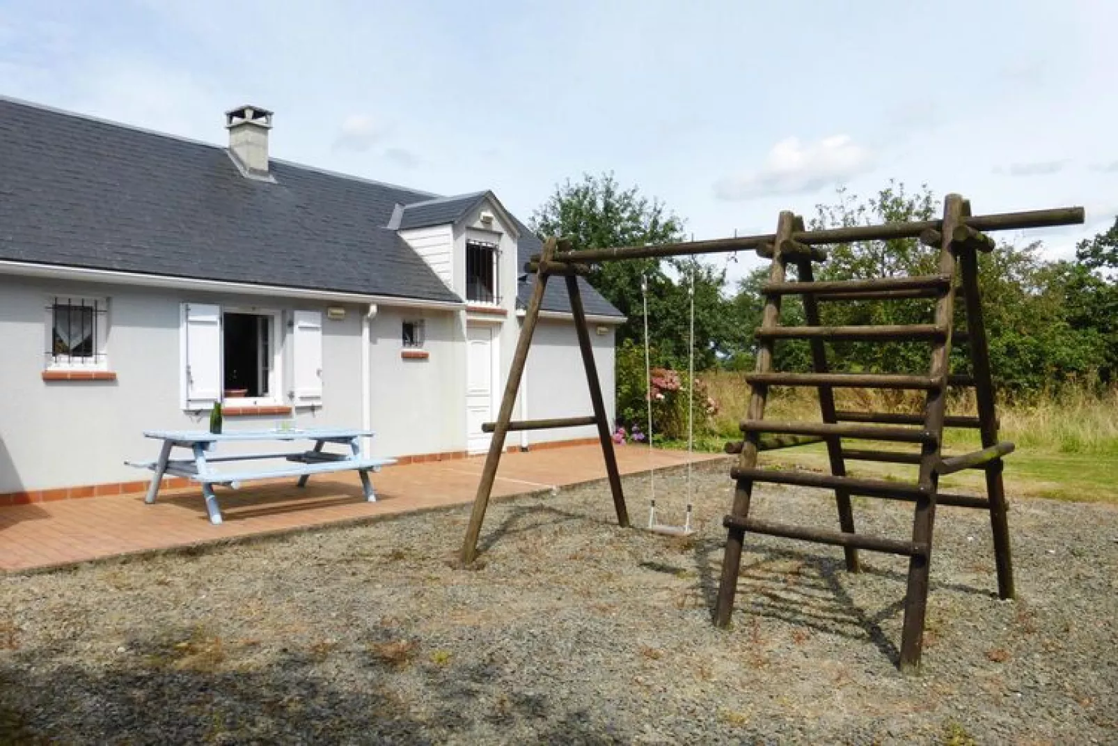 Holiday home Céaux-Buitenkant zomer