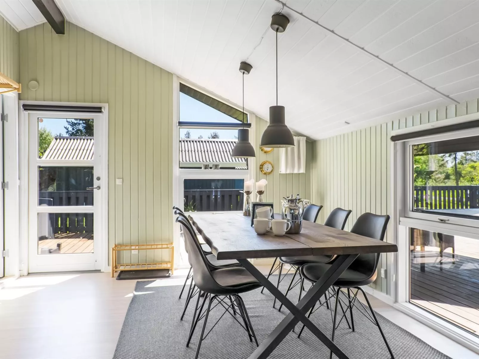 "Bryti" - 500m from the sea-Binnen