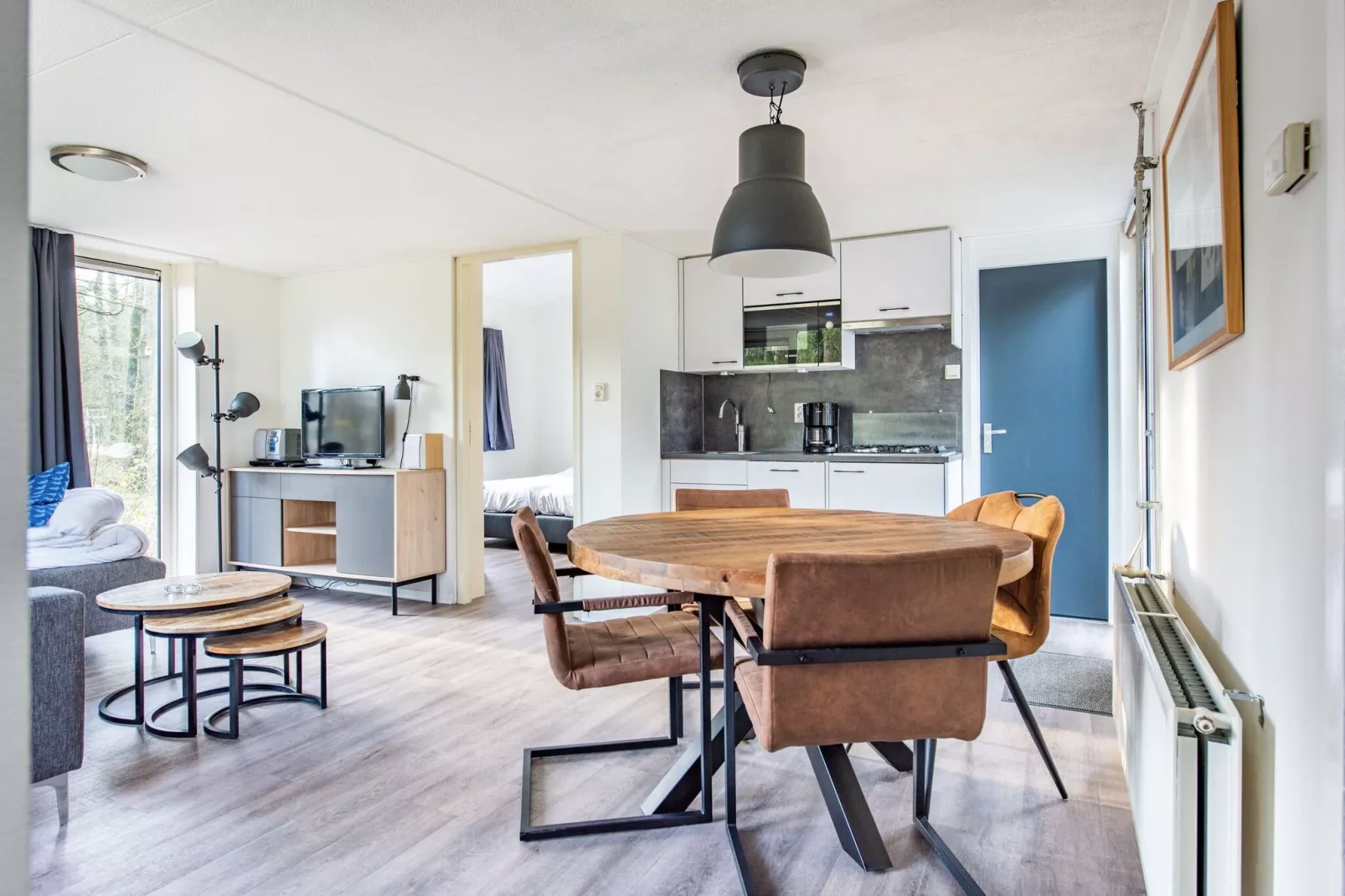Vakantiepark de Berkenhorst 11-Eetkamer