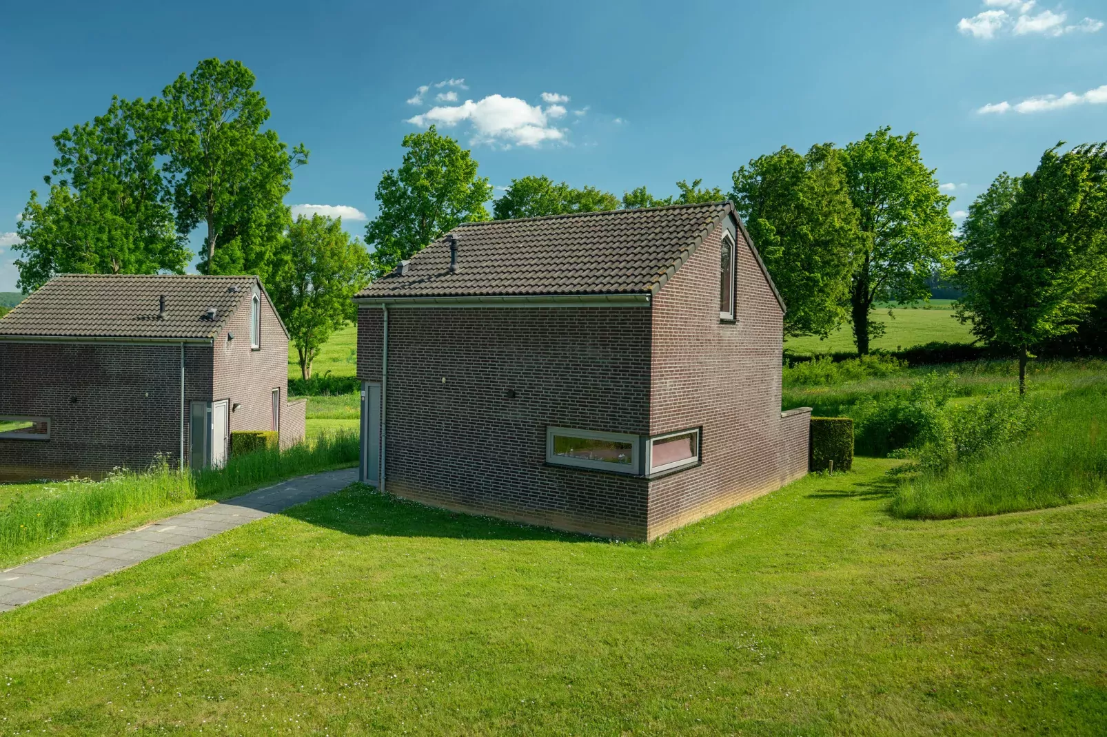Vakantiepark Reevallis 5-Buitenkant zomer
