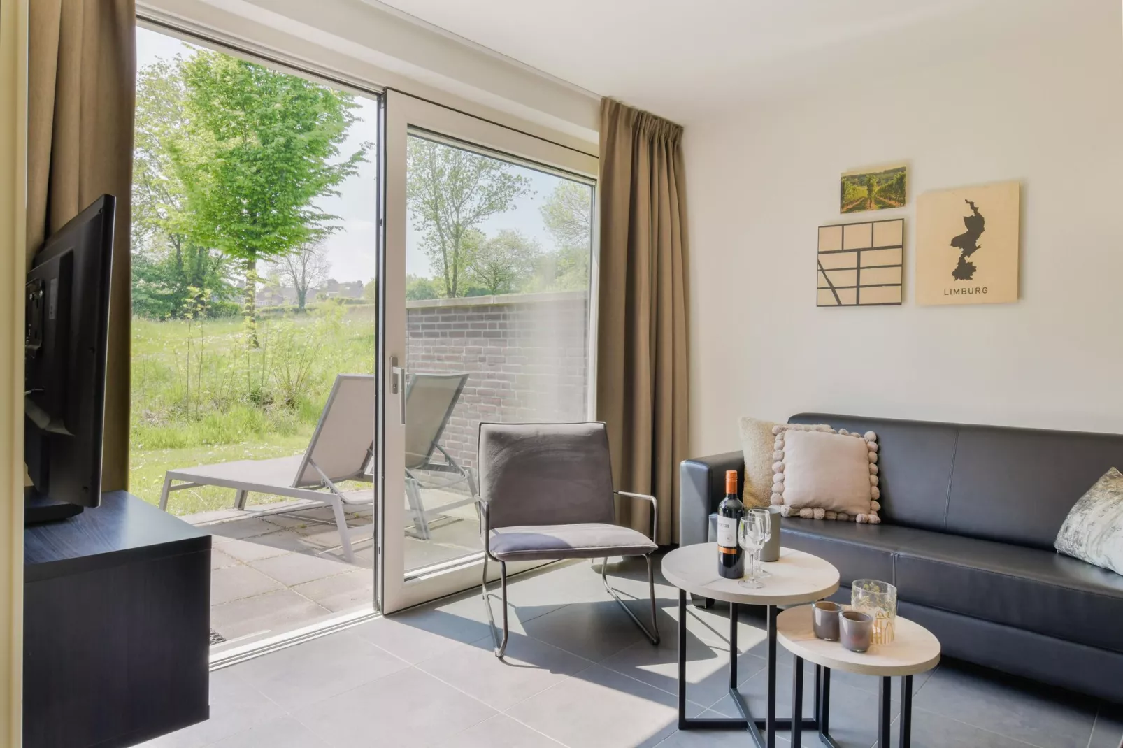 Vakantiepark Reevallis 5-Woonkamer