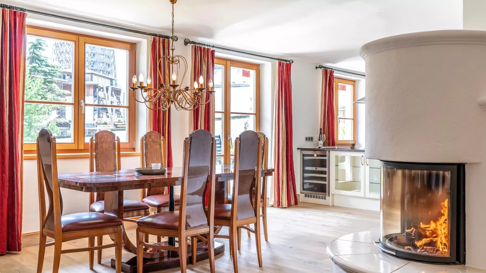 Katschberg 8-Eetkamer