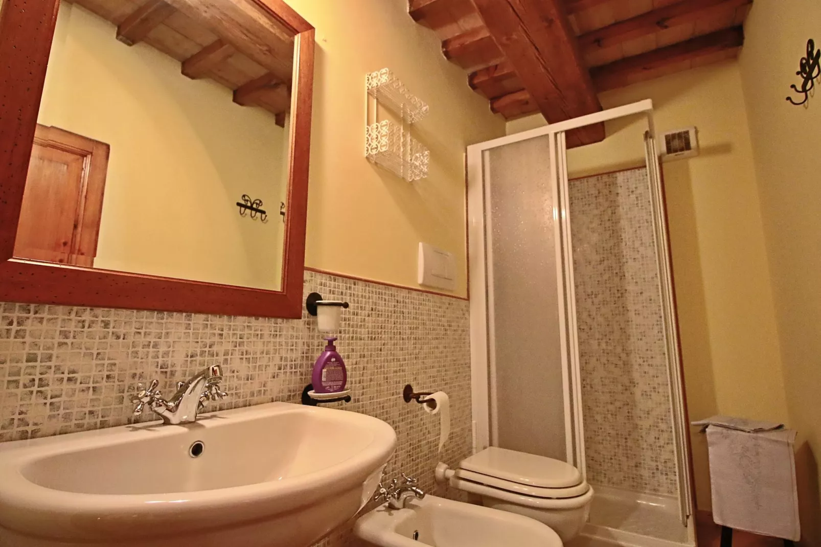 Casa Lella-Badkamer