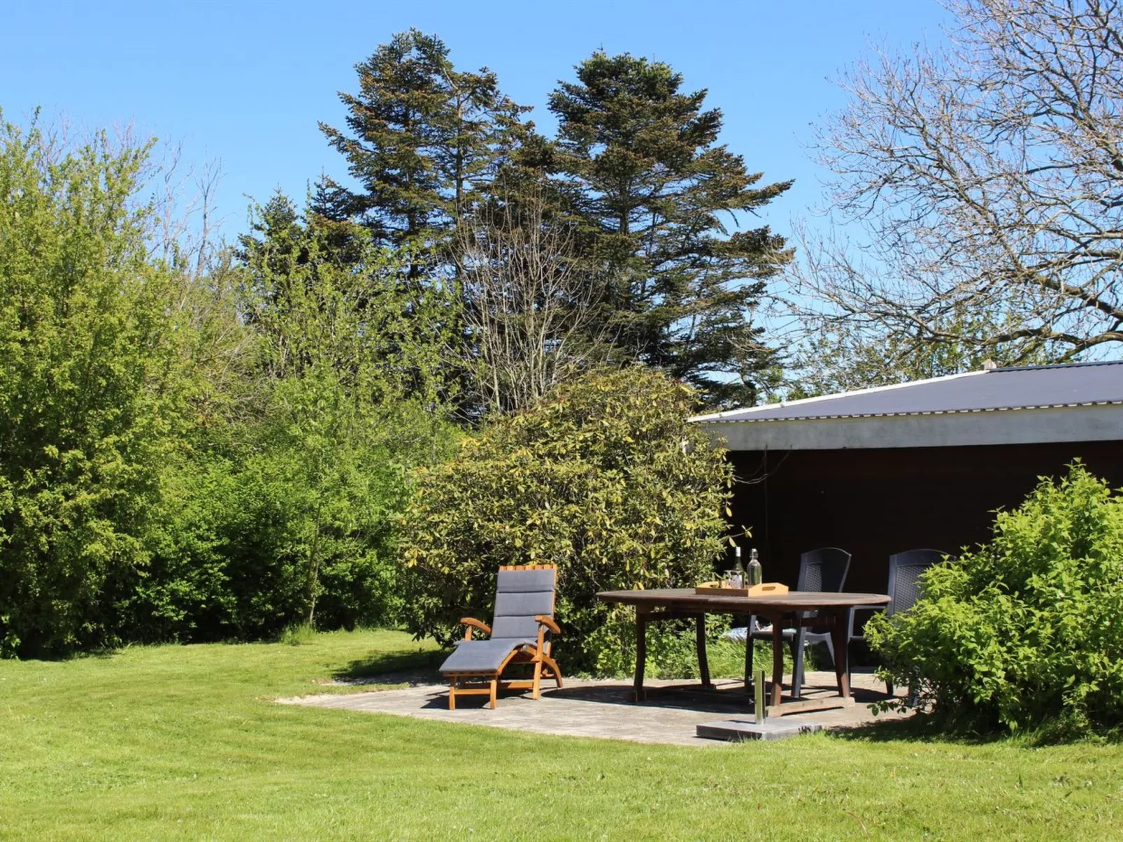 "Adrienne" - 6.4km from the sea-Buiten