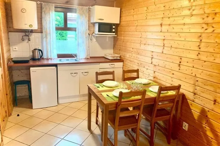 Domek STANDARD dla 5 osób Sarbinowo-Keuken