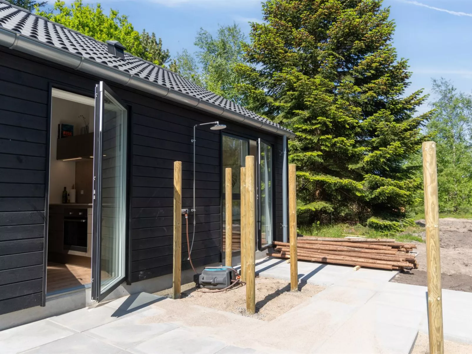 "Laina" - 250m from the sea-Buiten