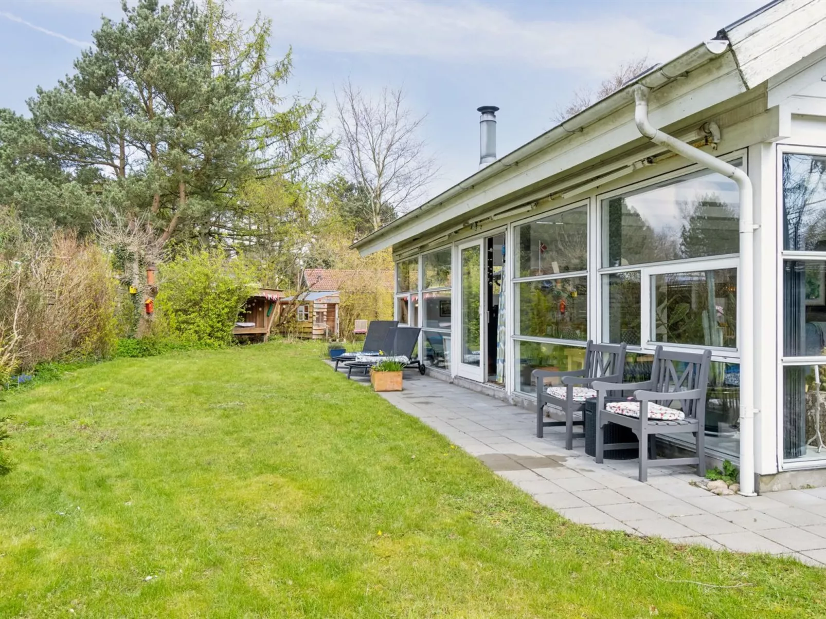 "Momme" - 1.2km from the sea-Buiten