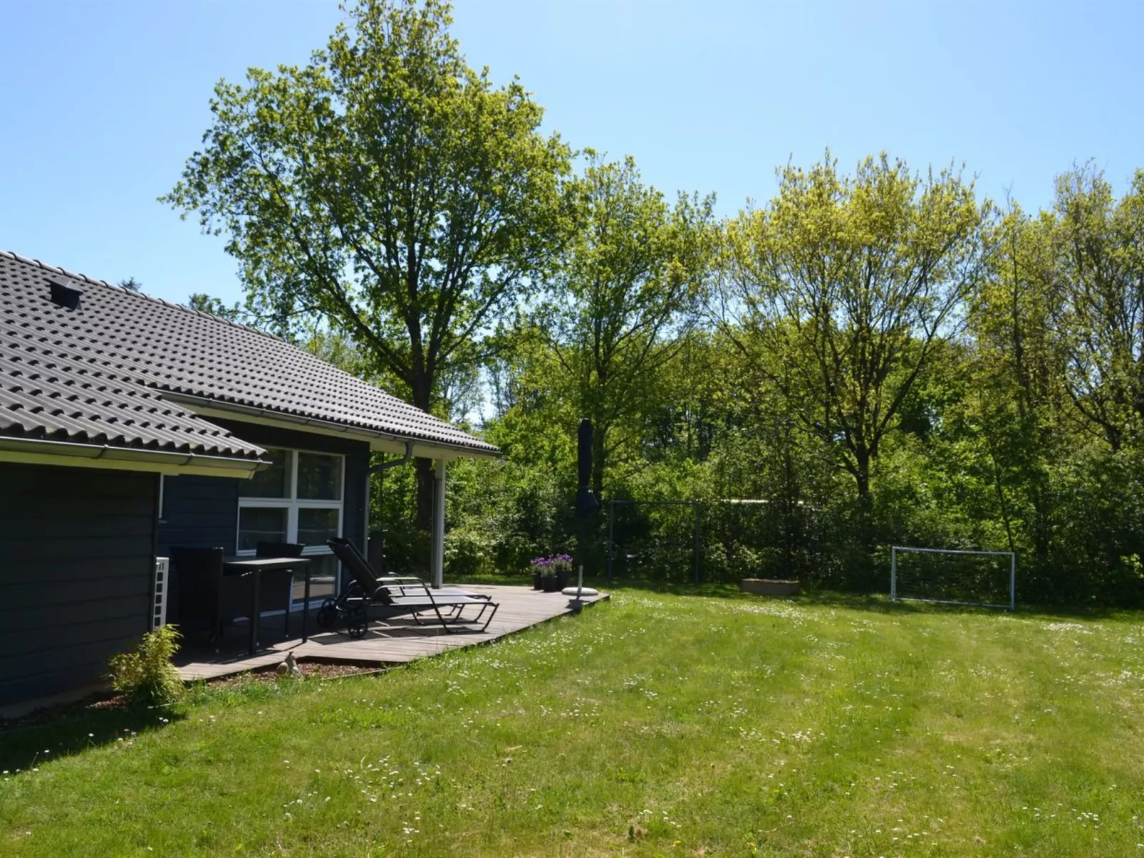 "Jette" - 30km from the sea-Buiten