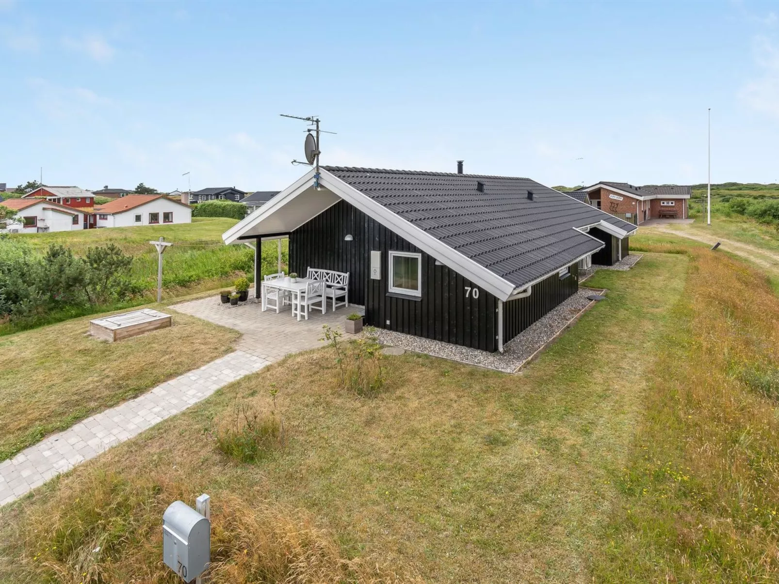 "Hariet" - 300m from the sea-Binnen