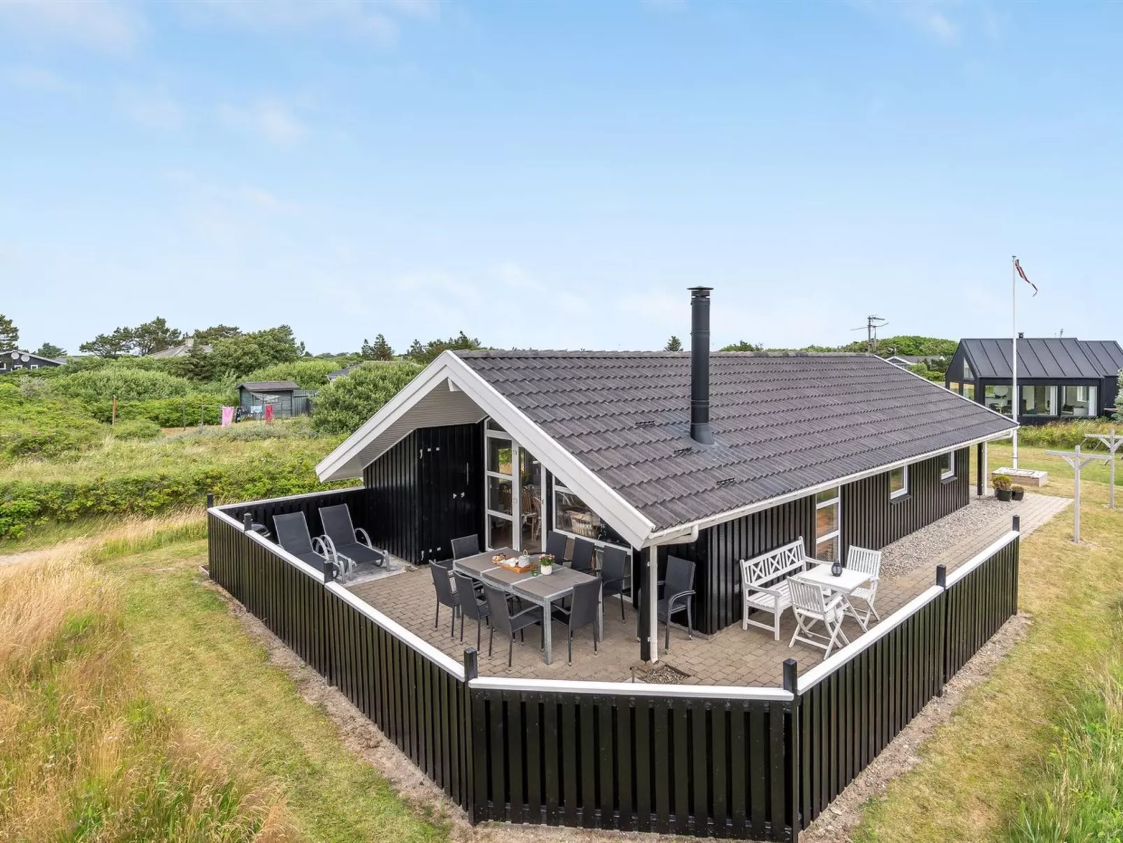 "Hariet" - 300m from the sea-Binnen