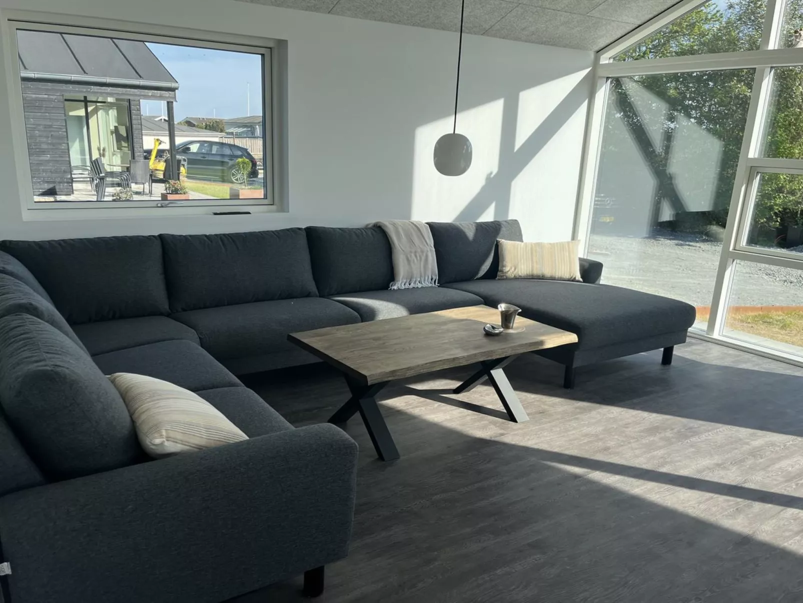"Stygg" - 75m from the sea-Binnen