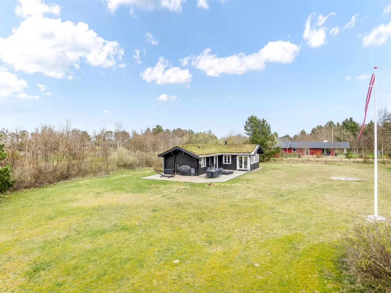 "Langsom" - 480m from the sea-Buiten