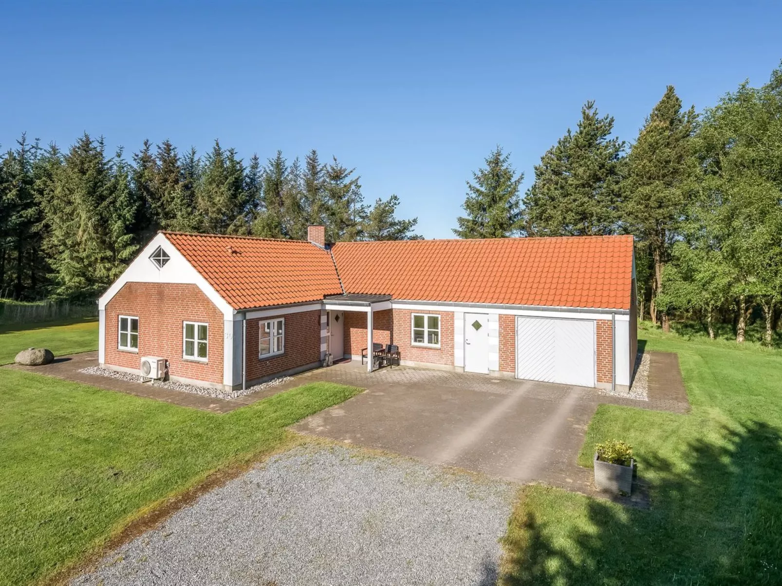 "Marlise" - 2.5km from the sea-Buiten
