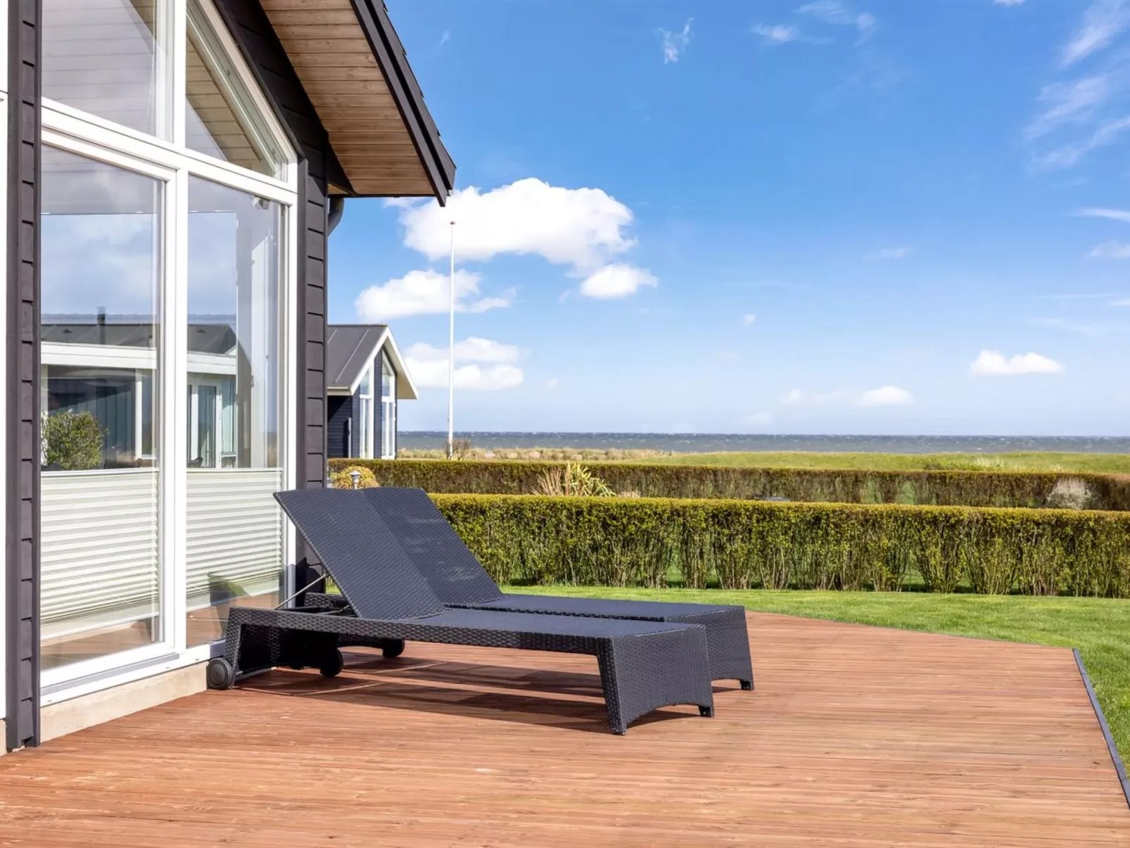 "Hedvig" - 70m from the sea-Buiten