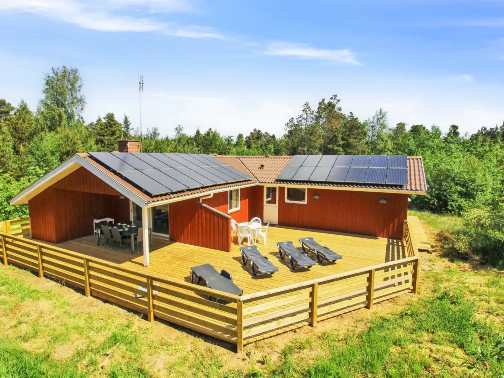 "Reidar" - 1km from the sea
