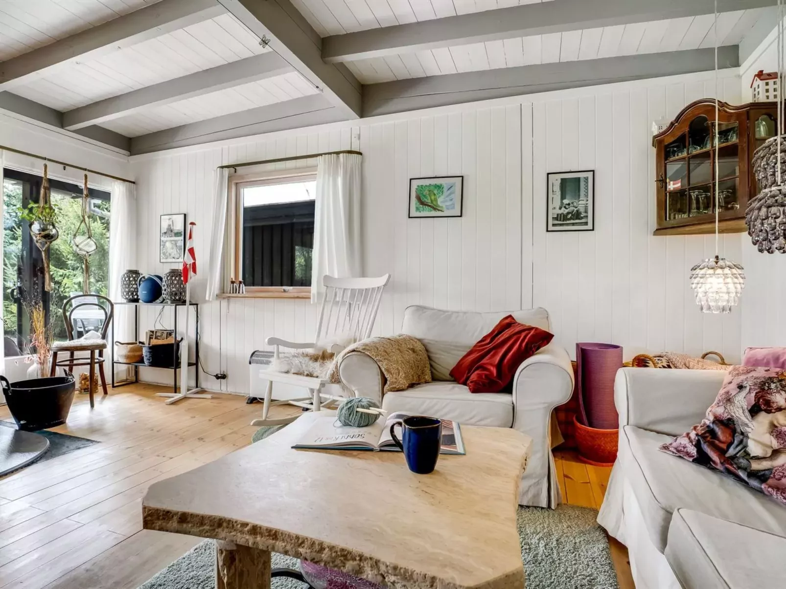 "Elionora" - 900m from the sea-Binnen