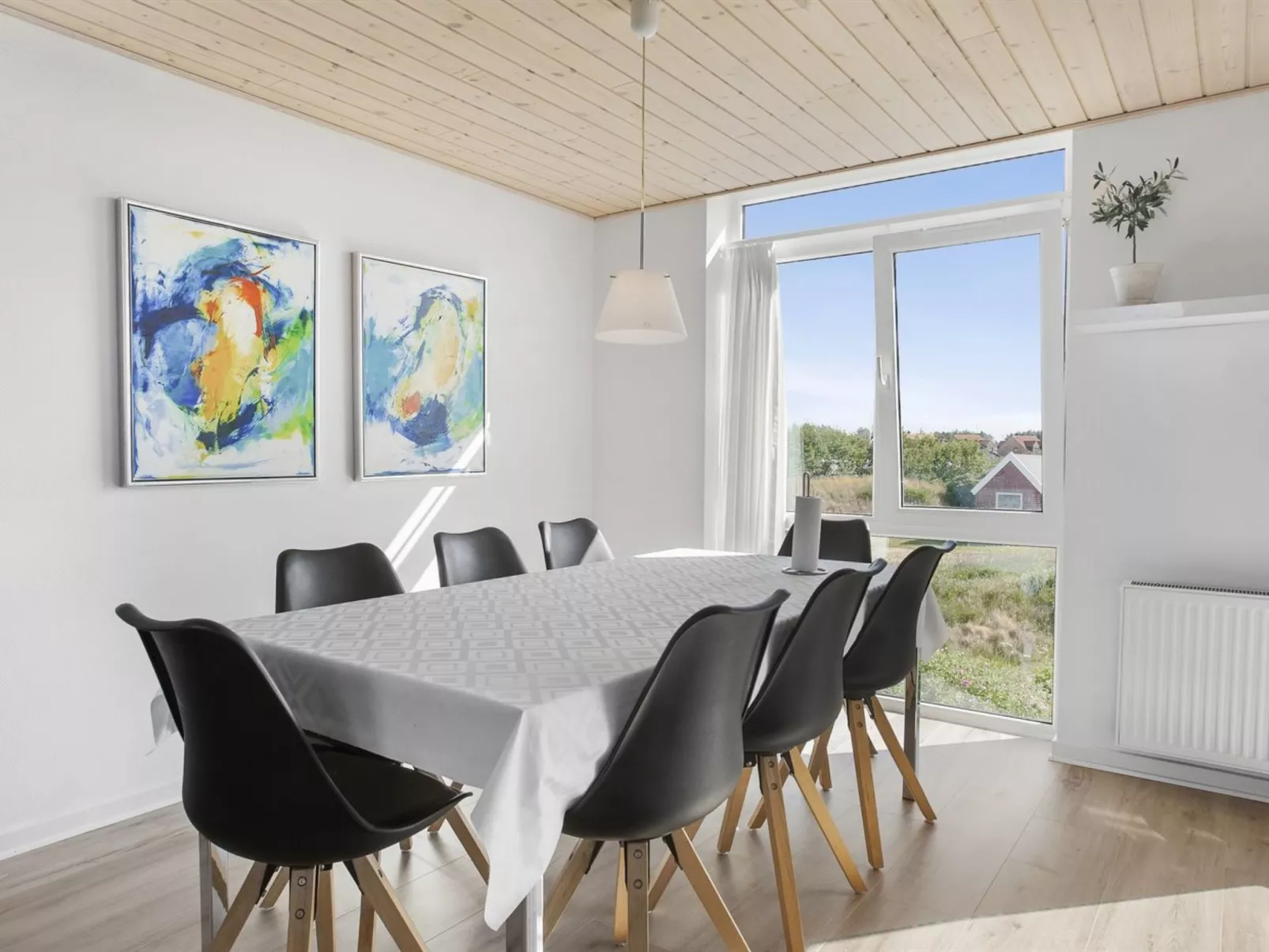 "Heraldina" - 700m from the sea-Binnen