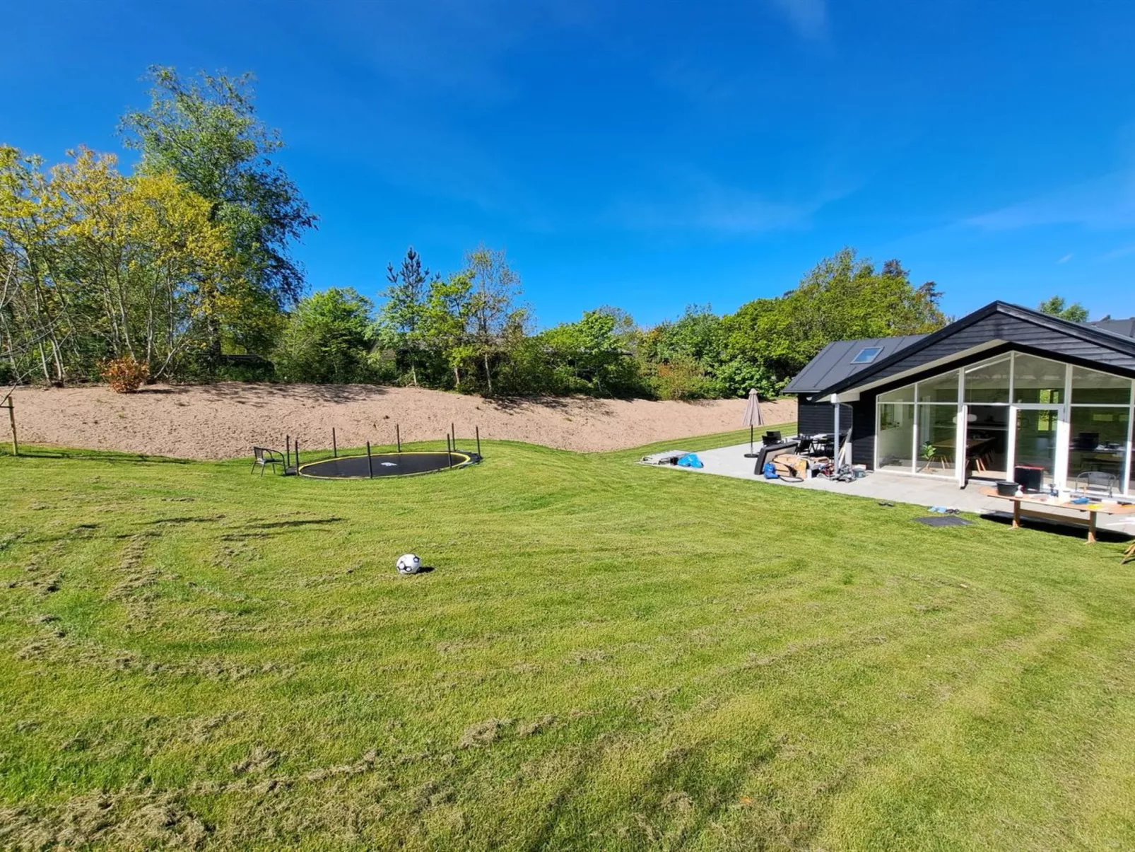 "Norna" - 350m from the sea