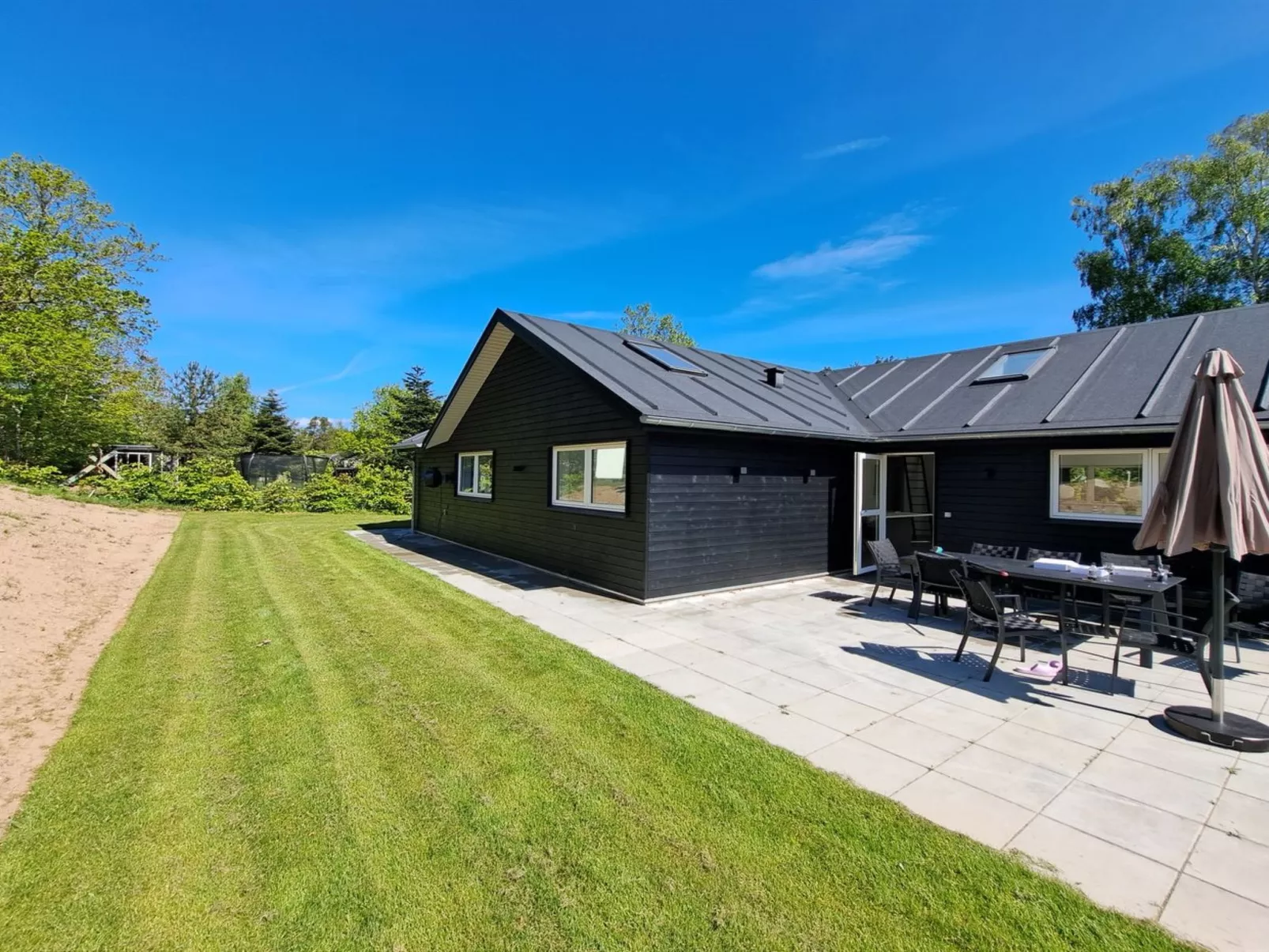 "Norna" - 350m from the sea