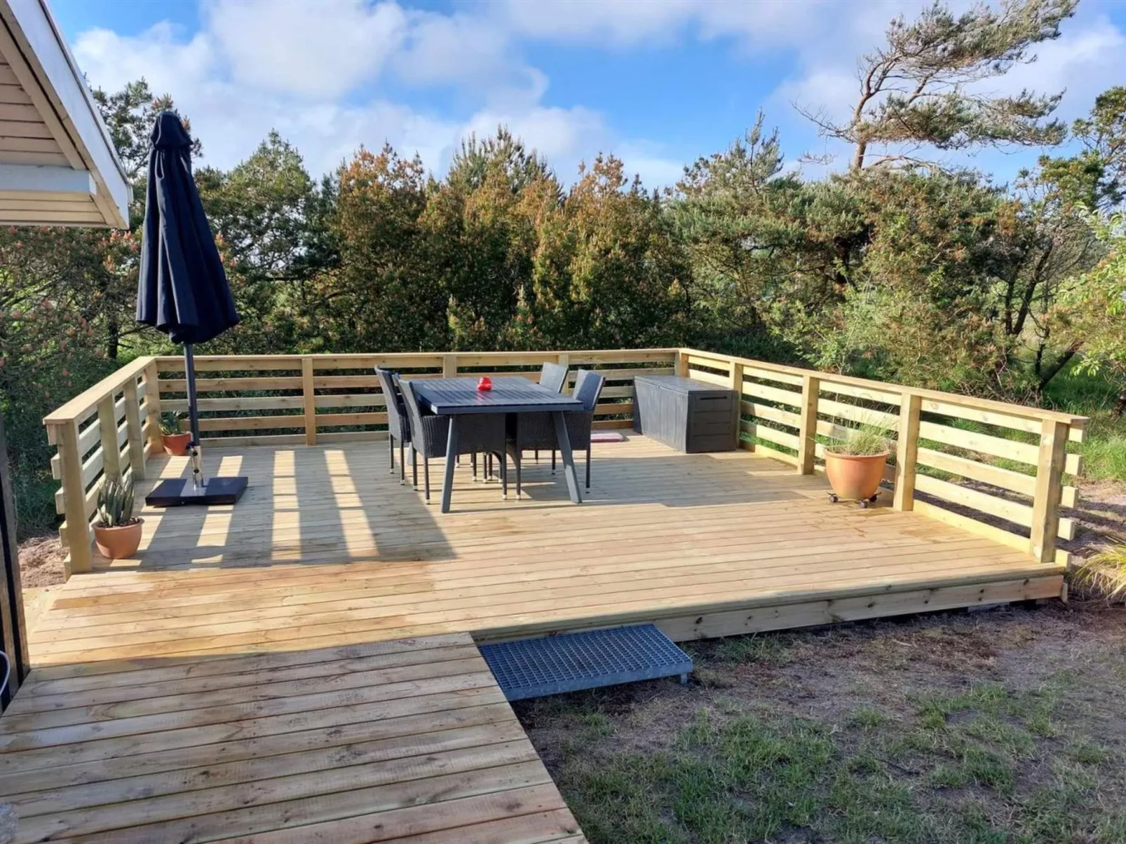 "Elgin" - 1.8km from the sea-Buiten