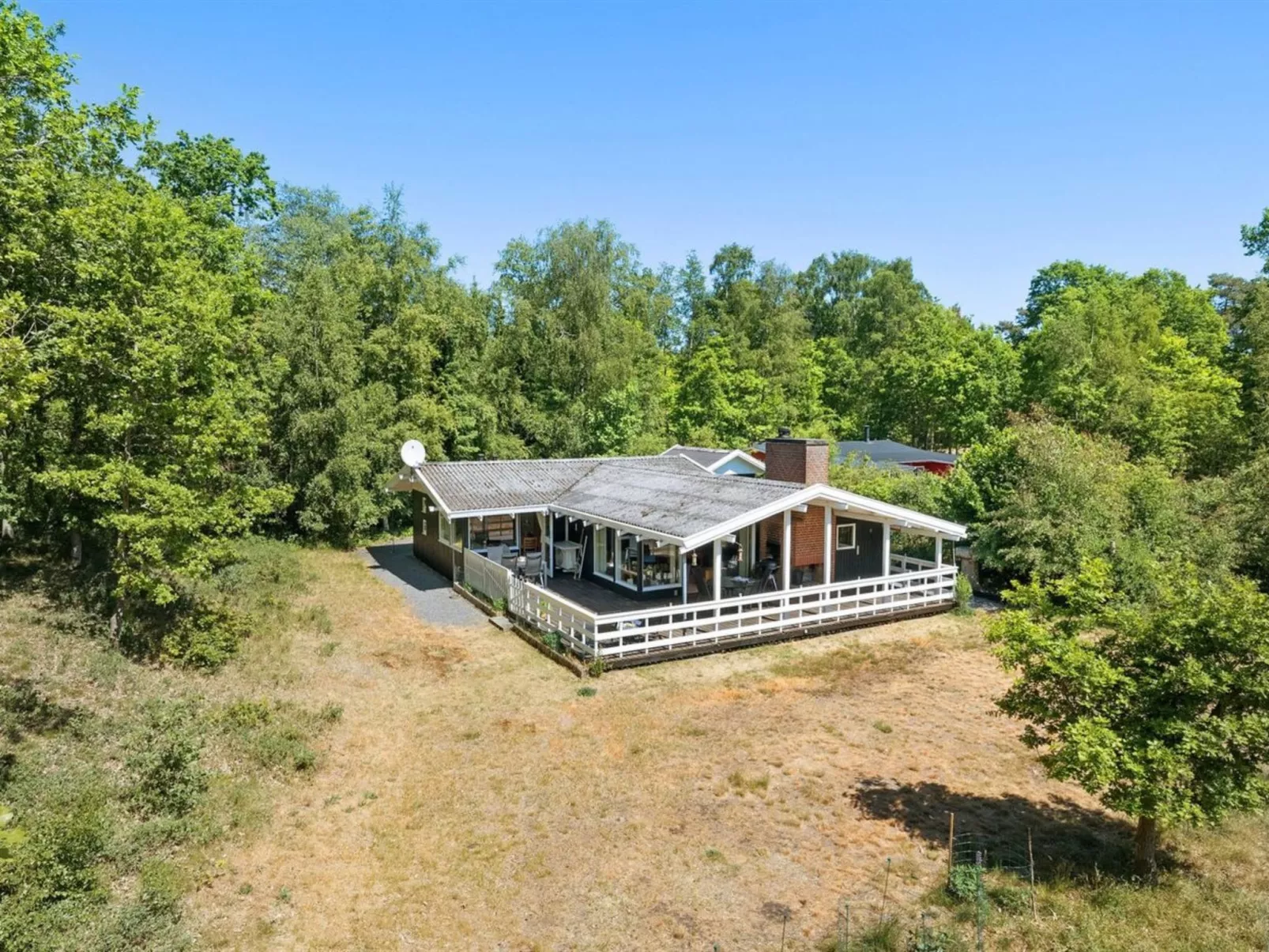 "Gjertrud" - 1km from the sea-Buiten