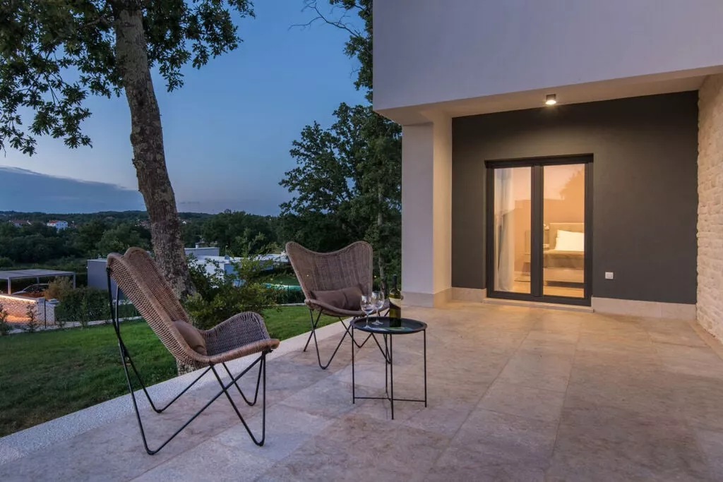 383903-Terrasbalkon