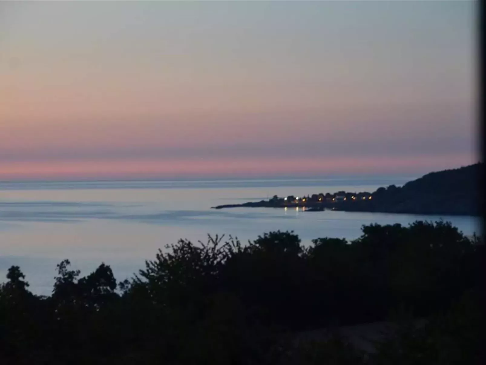 "Merrit" - 250m from the sea-Buiten