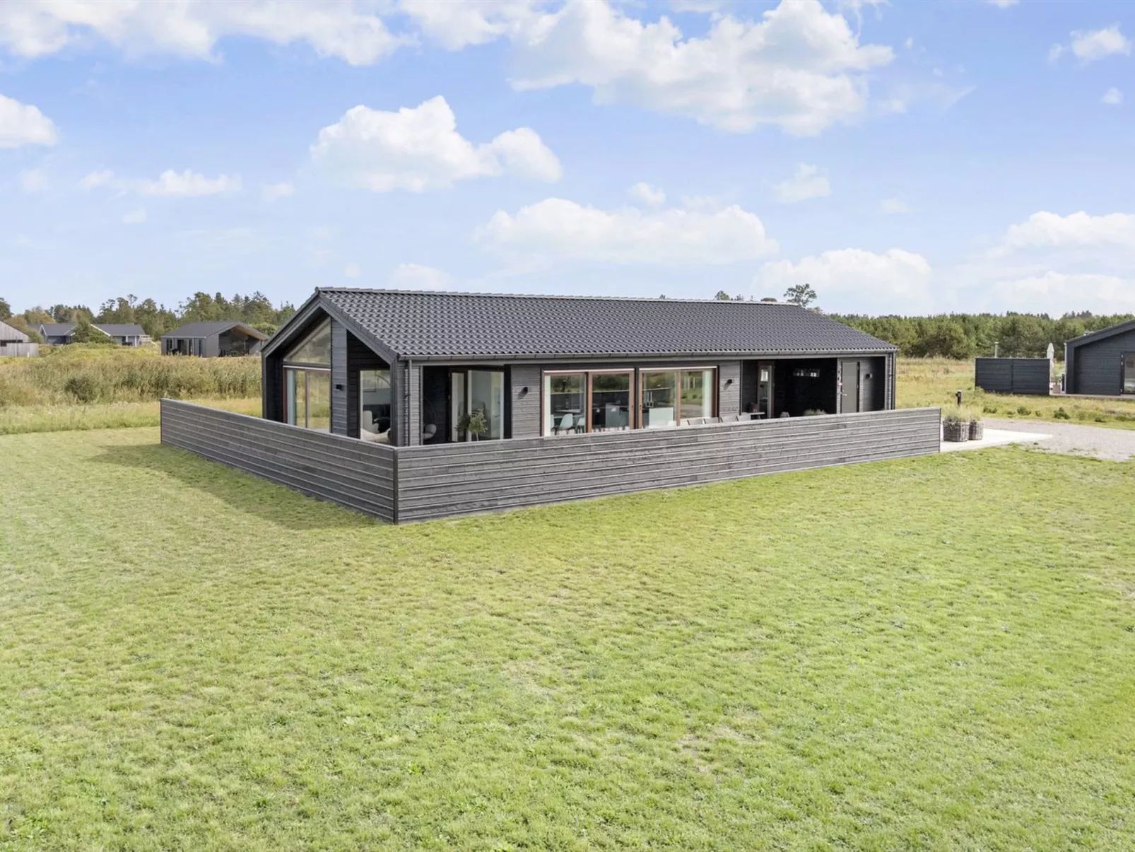 "Frithbjorn" - 900m from the sea-Binnen