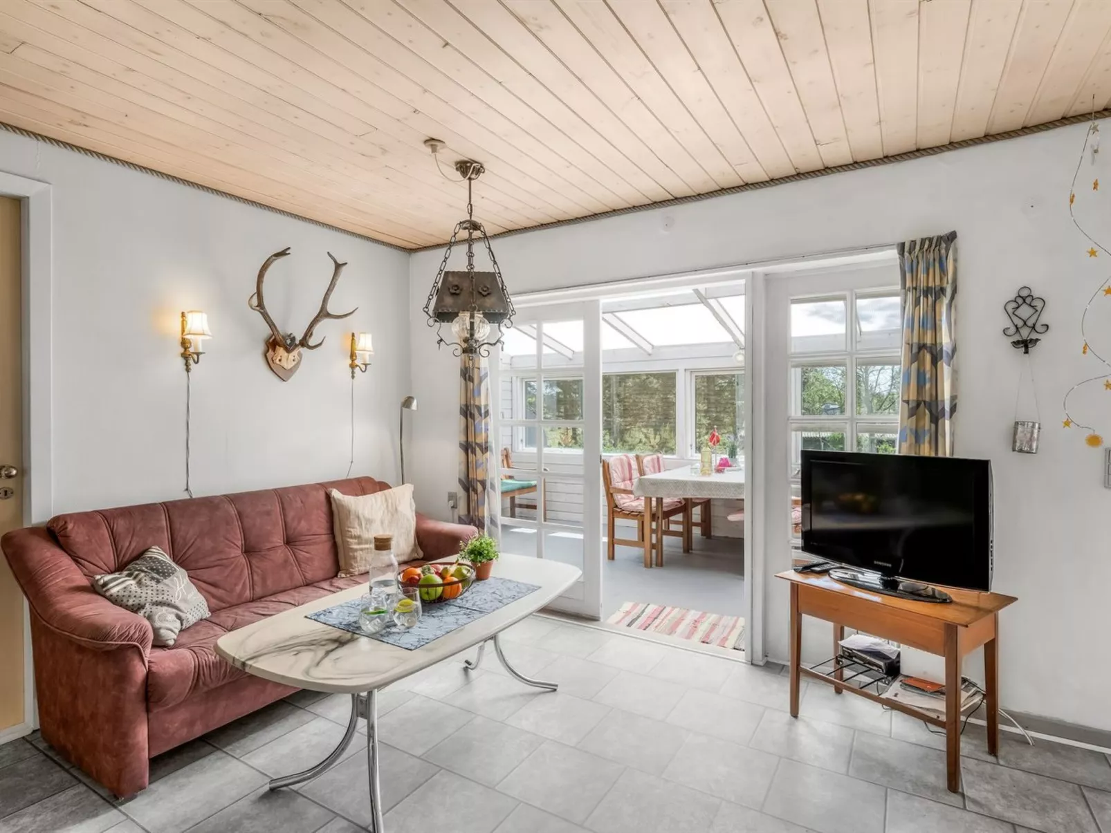 "Jonnhild" - 700m from the sea-Binnen