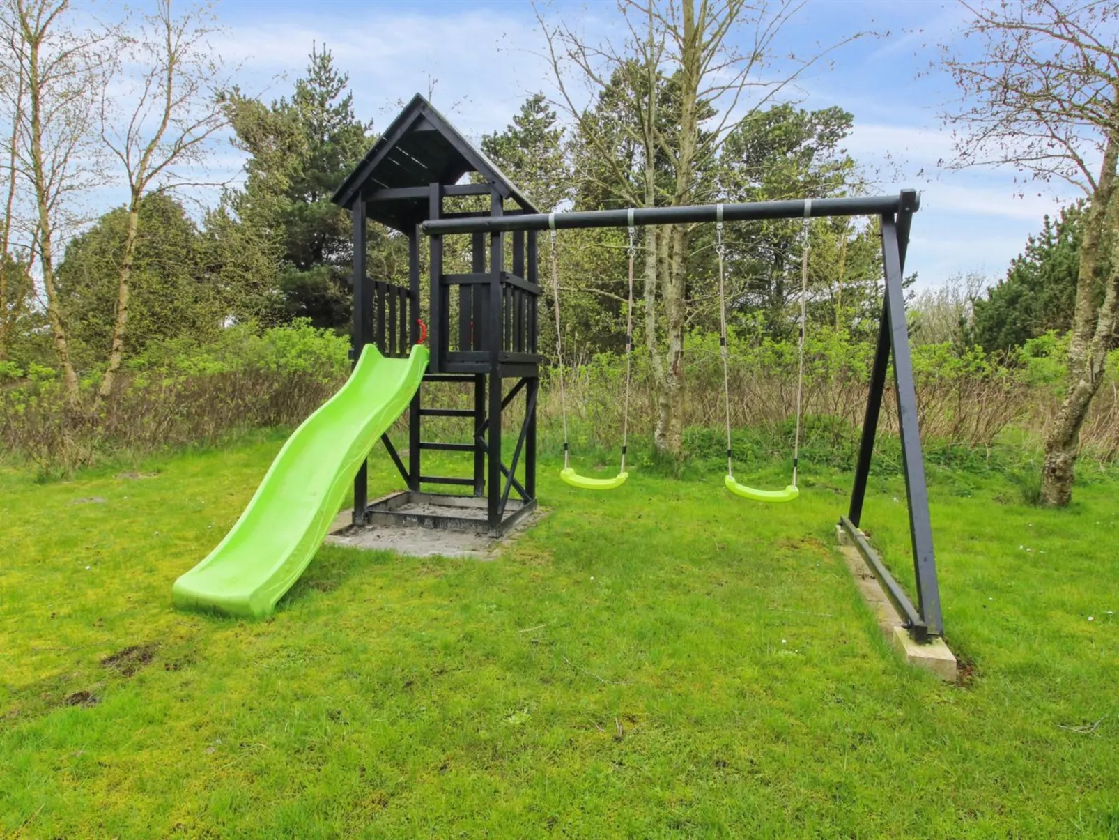 "Golubinka" - 2.5km from the sea-Buiten