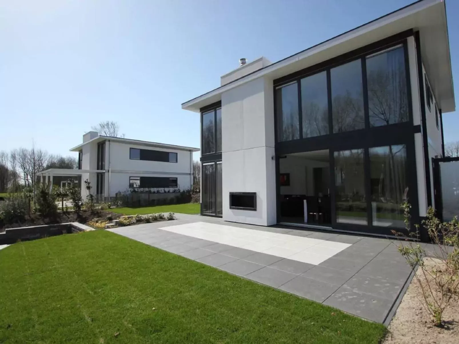 Cube Magnifique 8-Buiten