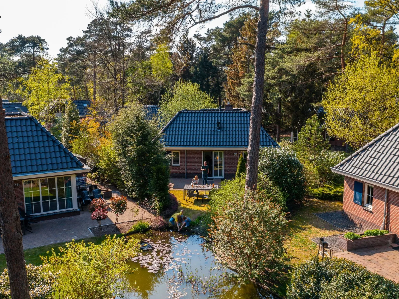 Exclusif 6-Buiten