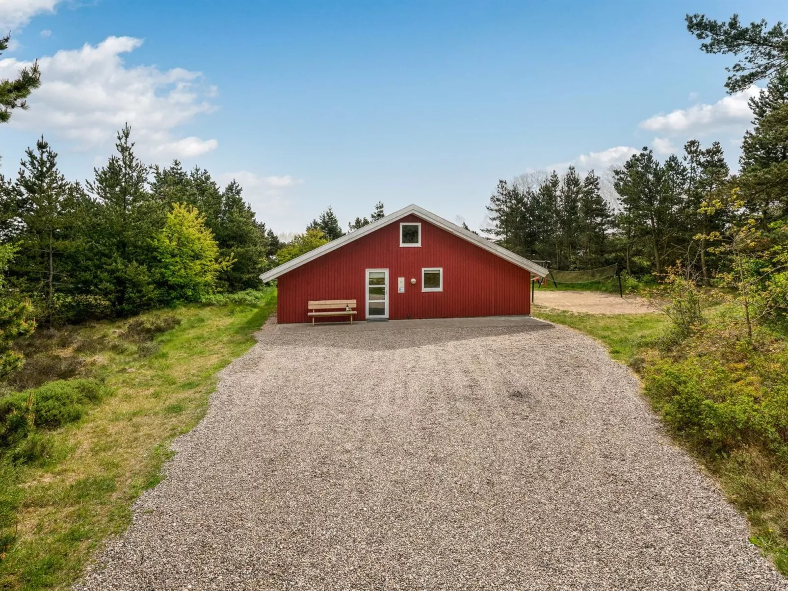 "Livni" - 3.8km from the sea-Buiten