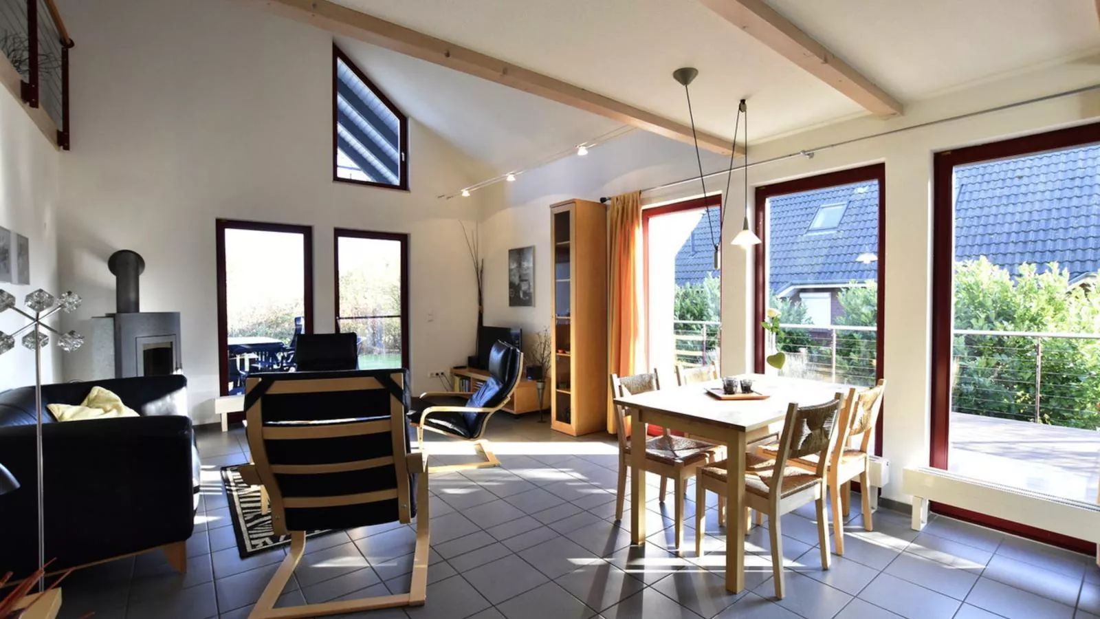 Seestrasse 35-Woonkamer