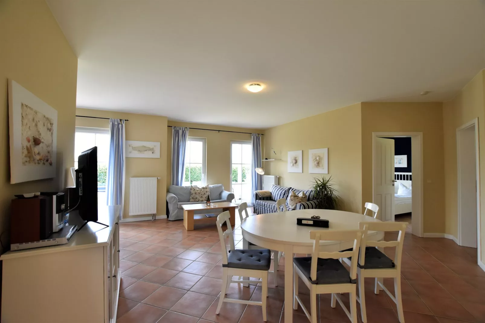 Minihus - Erdgeschoss mit Terrasse-Woonkamer