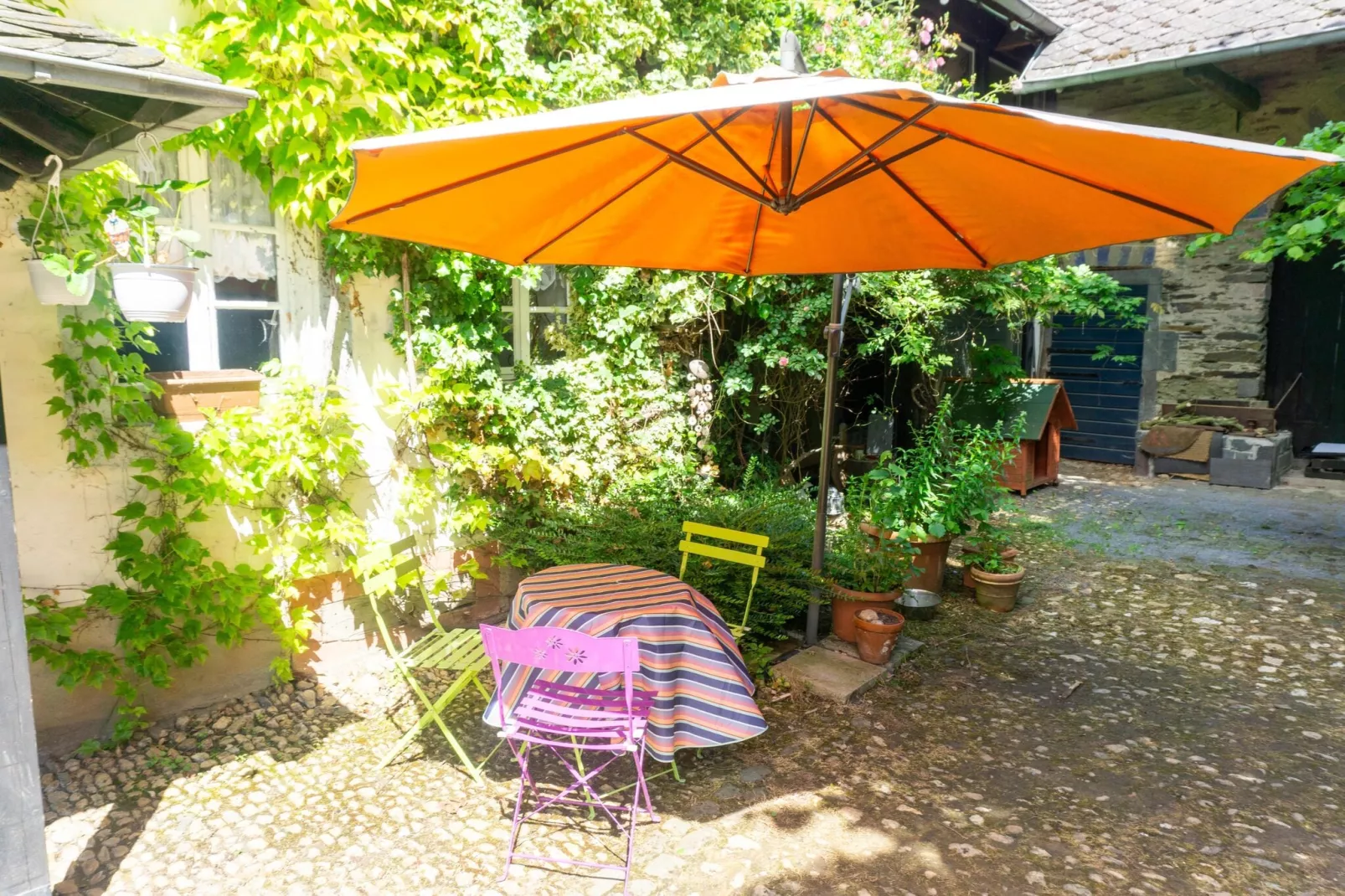 Ferienwohnung Landleben im Pyrmonter Zehnthof-Terrasbalkon